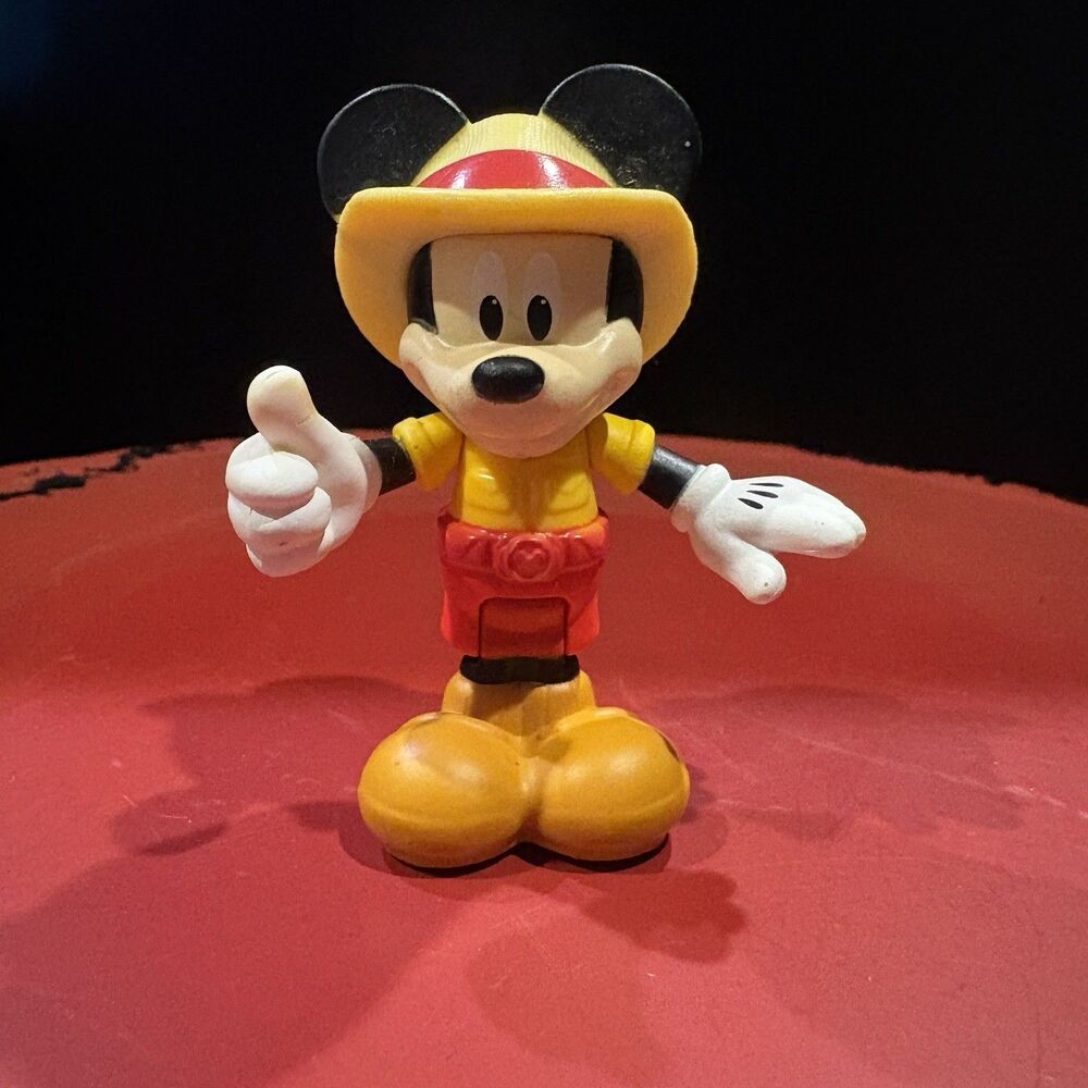 Disney Mickey Mouse Safari Explorer PVC Figurine 3” Licensed Figure China Toy
